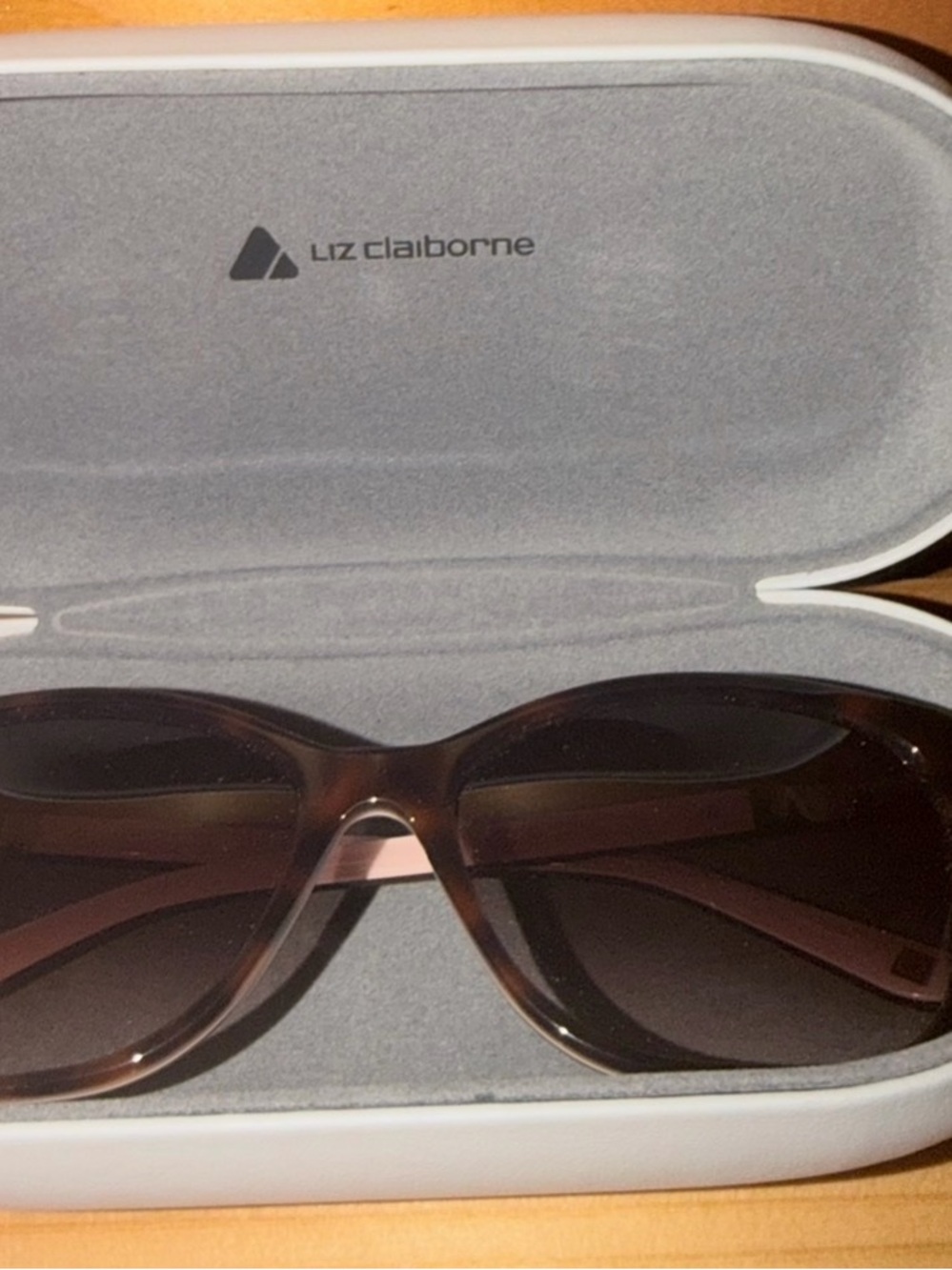 Liz Claiborne Brown Tortoiseshell Frame Sunglasses with Brown Lenses